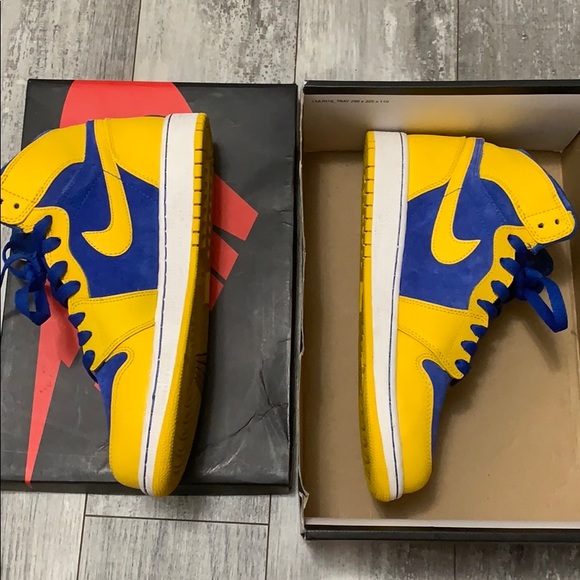❌SOLD🚫Air Jordan 1 Retro high OG BG yellow/blue - Picture 5 of 9